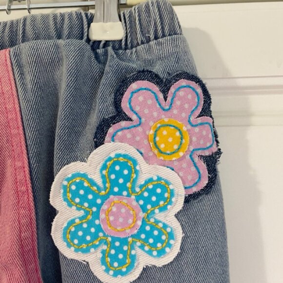 🌸 Hand-Embroidered Toddler Jeans (Size 12–18 Months) 🌸 NWT - Picture 10 of 16